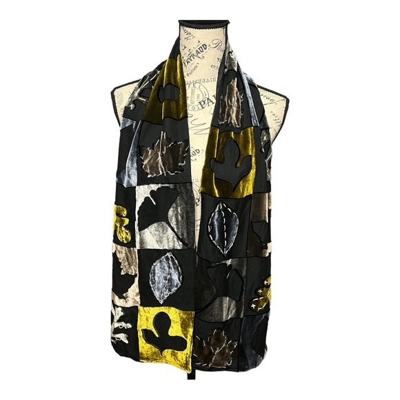 Elaine Gold for XIIX Leaf Print Patchwork Scarf Lightweight Soft Velvet Finish - Picture 3 of 8